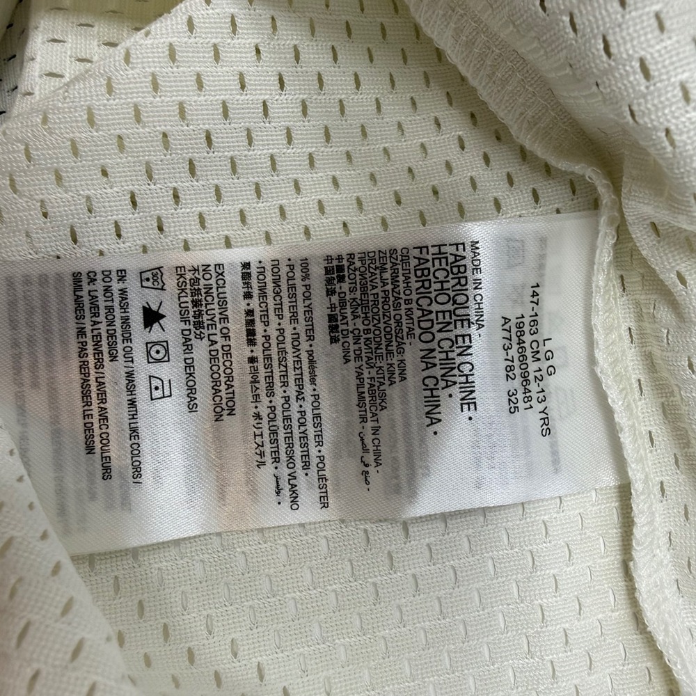 Jordan Boys 23 Basketball Jersey White Orange Youth Size Large 12 13 Years NEW - Picture 4 of 8
